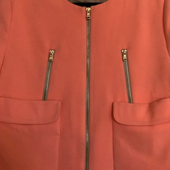 Light coral coat - Picture 2 of 2